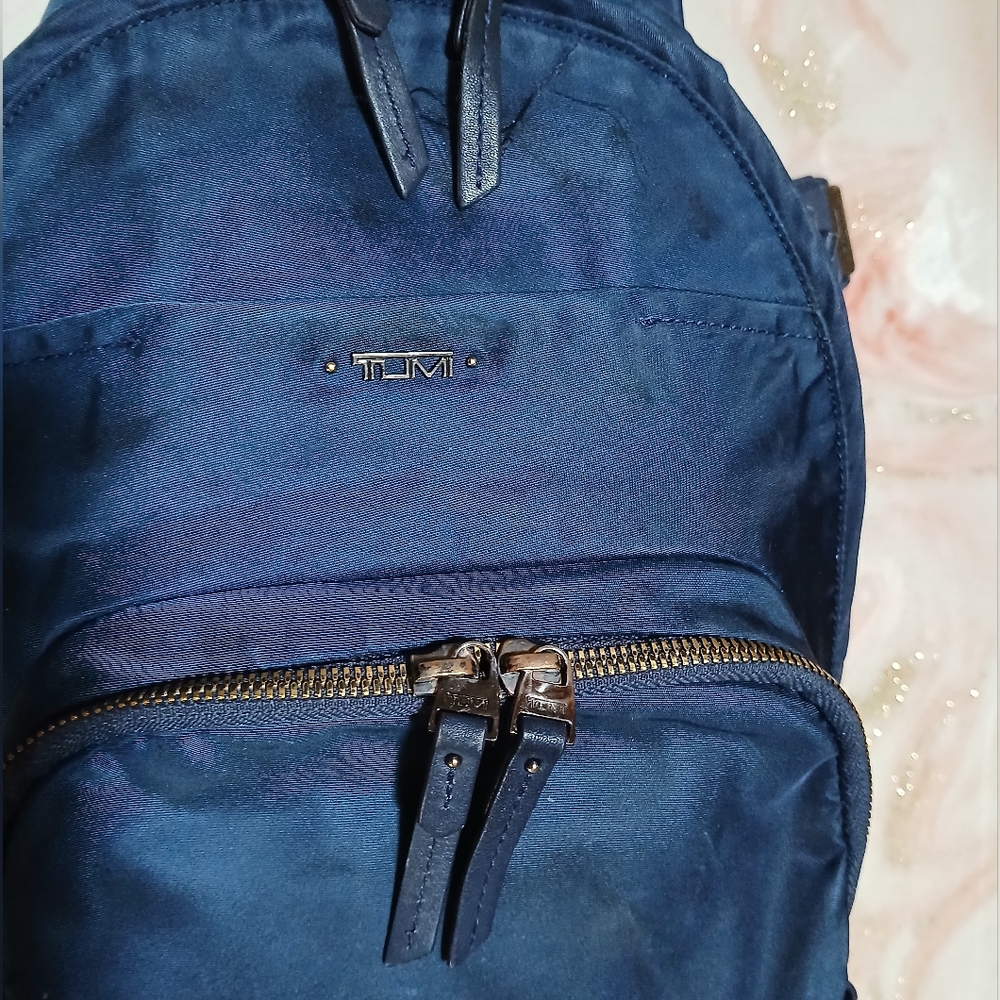 Tumi Backpack - Picture 4 of 8